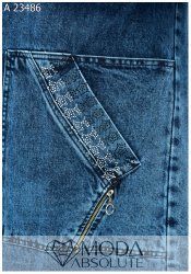 Жіночий джинсовий кардиган на змійці з малюнком зі страз А 23486